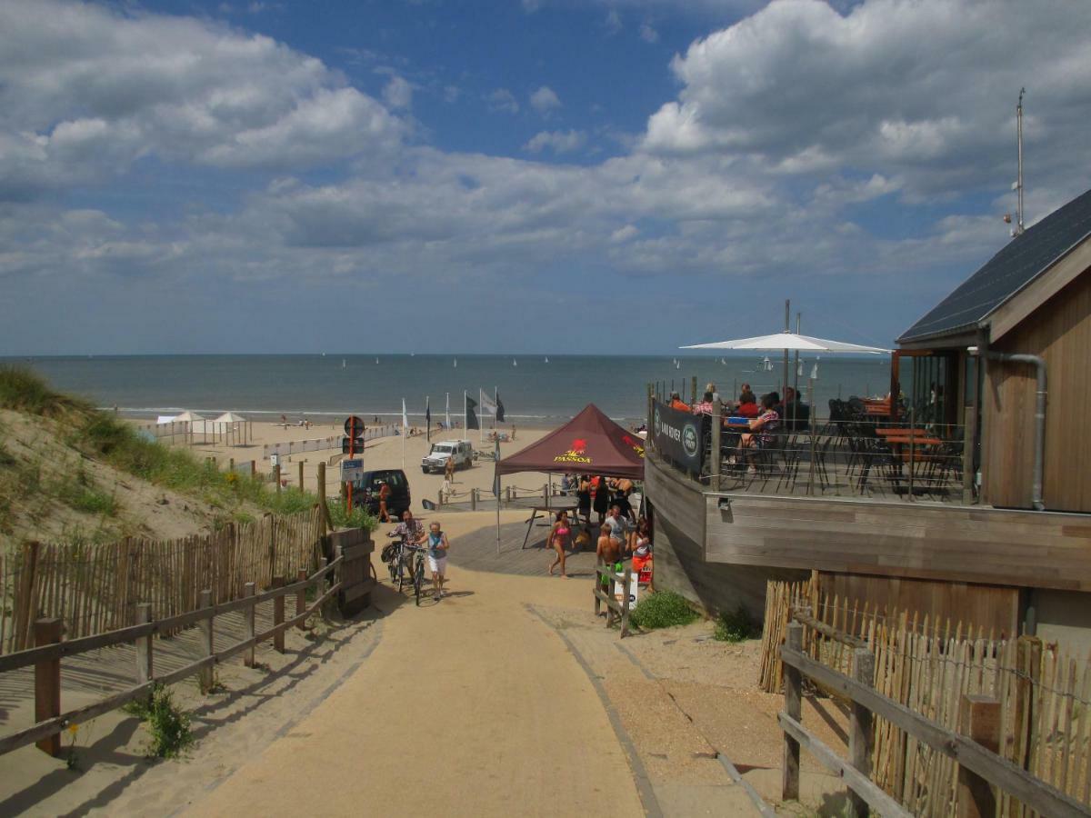 Studio On The Beach With Sea View Middelkerke Exterior photo